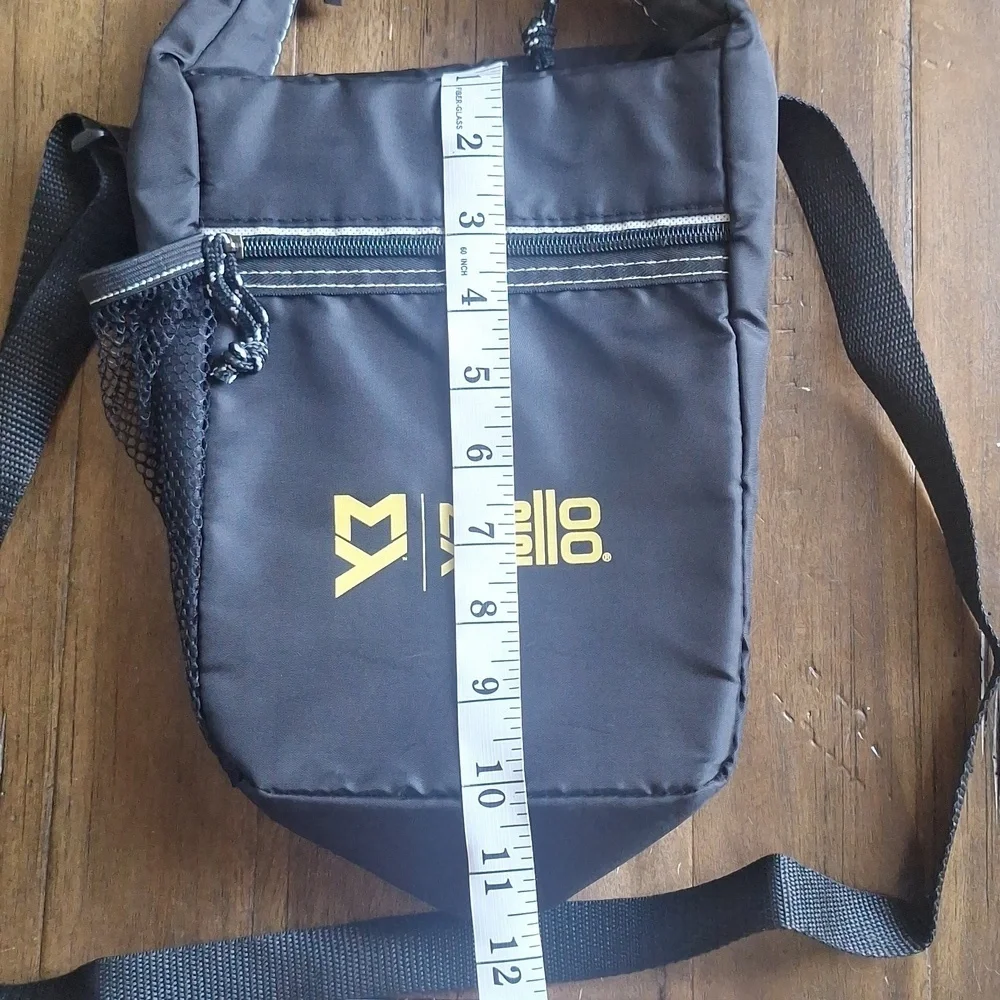 🎁Mello Yello Black Crossbody Insulated Bag FREE with $40 Purchase
